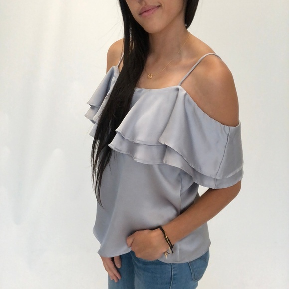 🔵ELAINE Silver Satin Ruffled Cold Shoulder Top - Picture 3 of 8